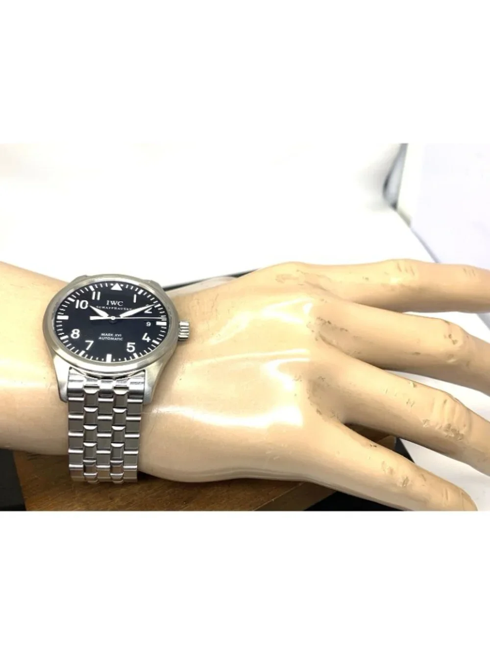 IWC 2010 mark